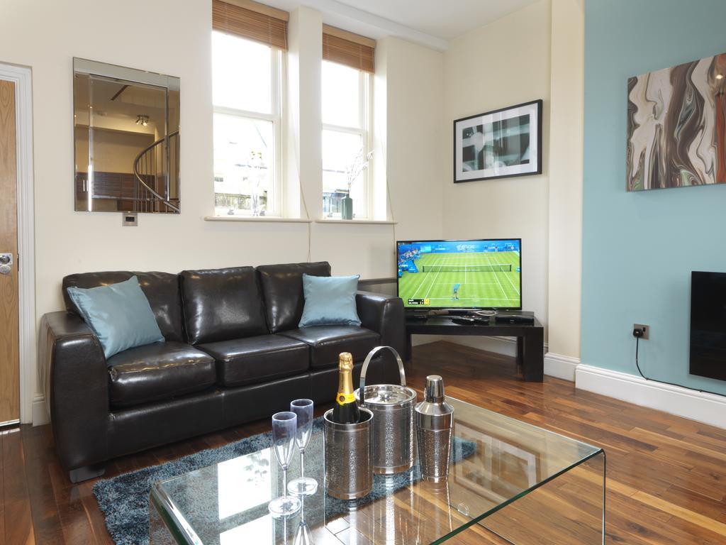 Garden View, 6 Rodley Hall, Leeds Apartment Leeds  Exterior photo